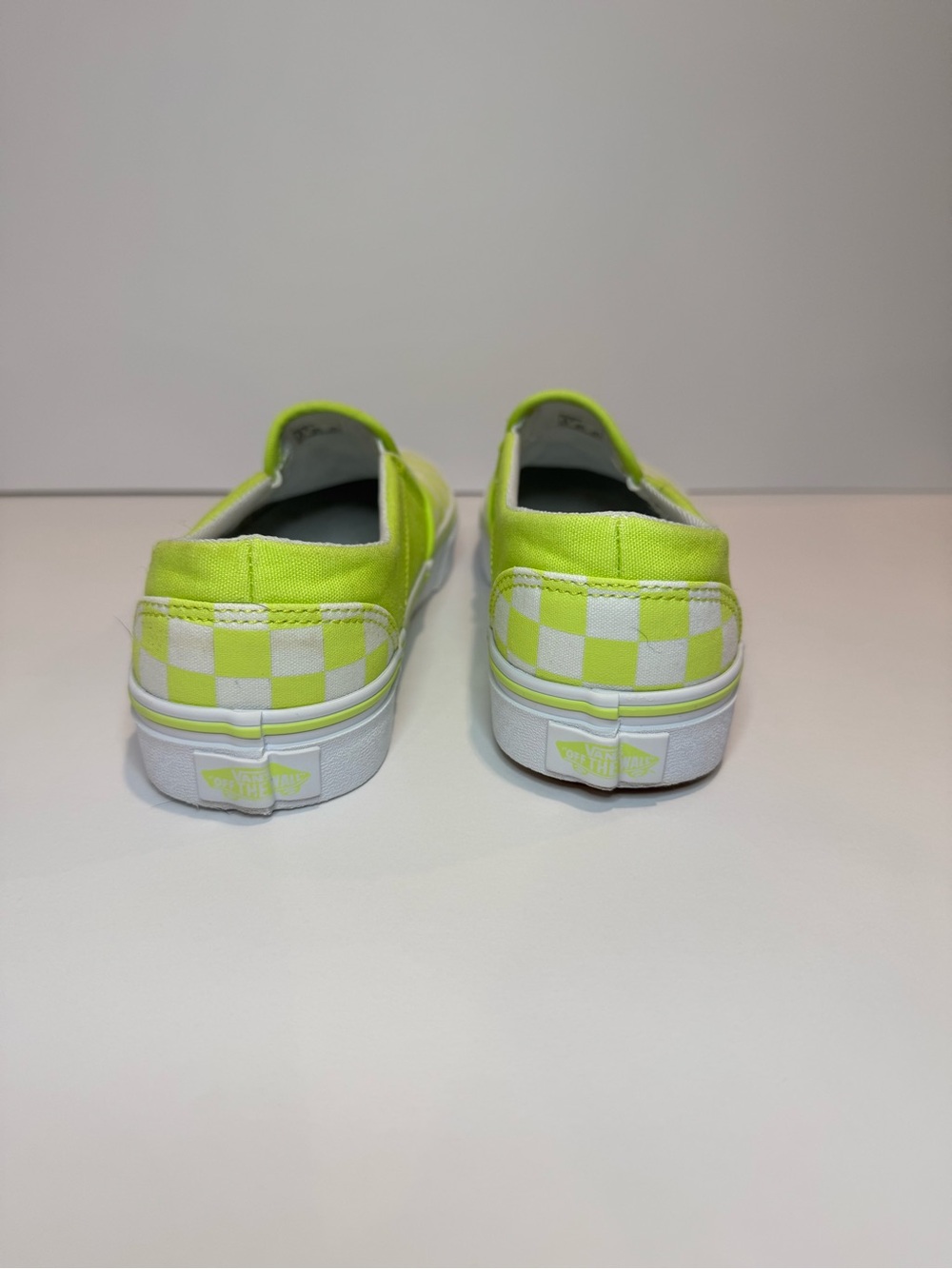 Vans Classic Slip-On Neon Green Checkered Shoes 6.5 - Picture 7 of 11